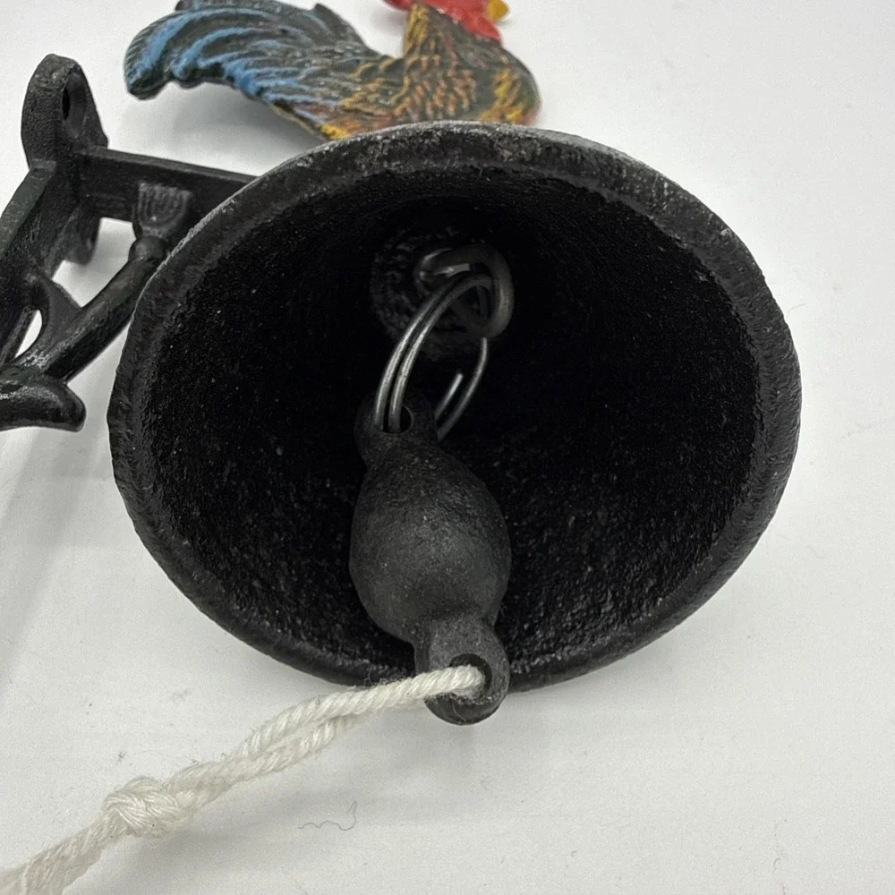Vtg Cast Iron Hand Painted Rooster Chicken Wall Mount Dinner Bell Farm Barn Deco